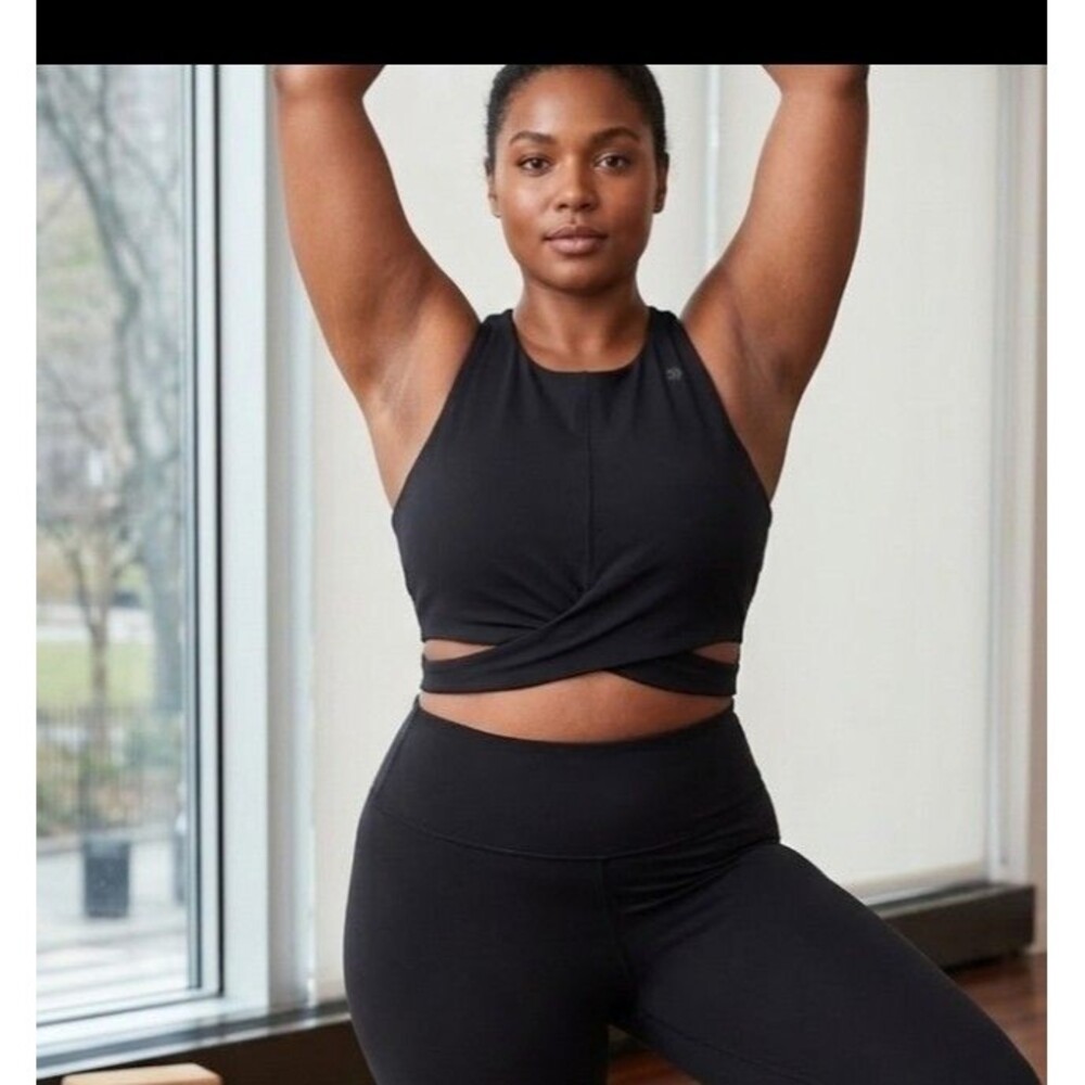 ​Athleta Black Crop High Neck Bra Top size 1x plus